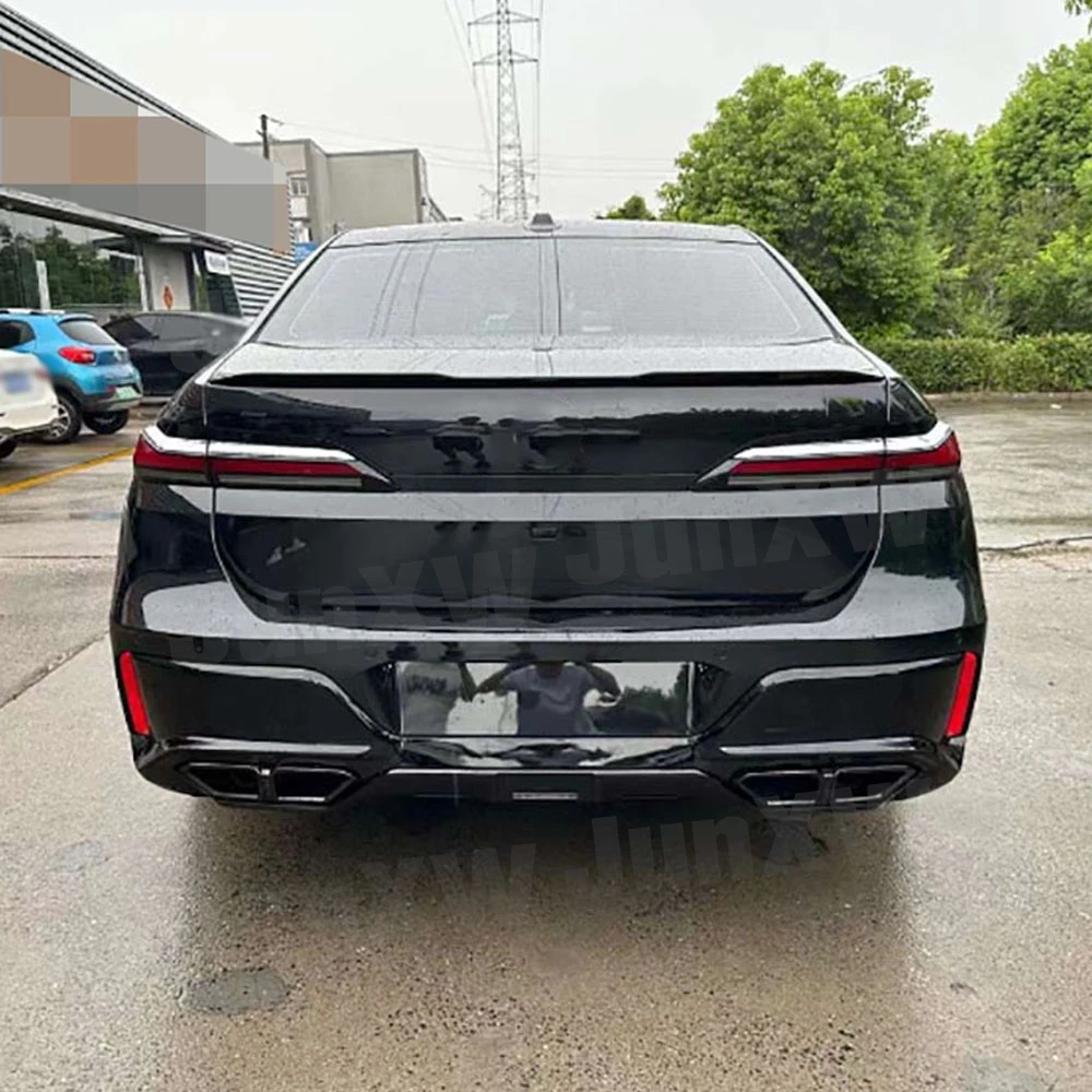 

ABS Front Lip Rear Lip Top Wing Tail Wing Side Skirt Black Throat for BMW 7 Series G70 Sport 2023+ Body Kits Car Accessories