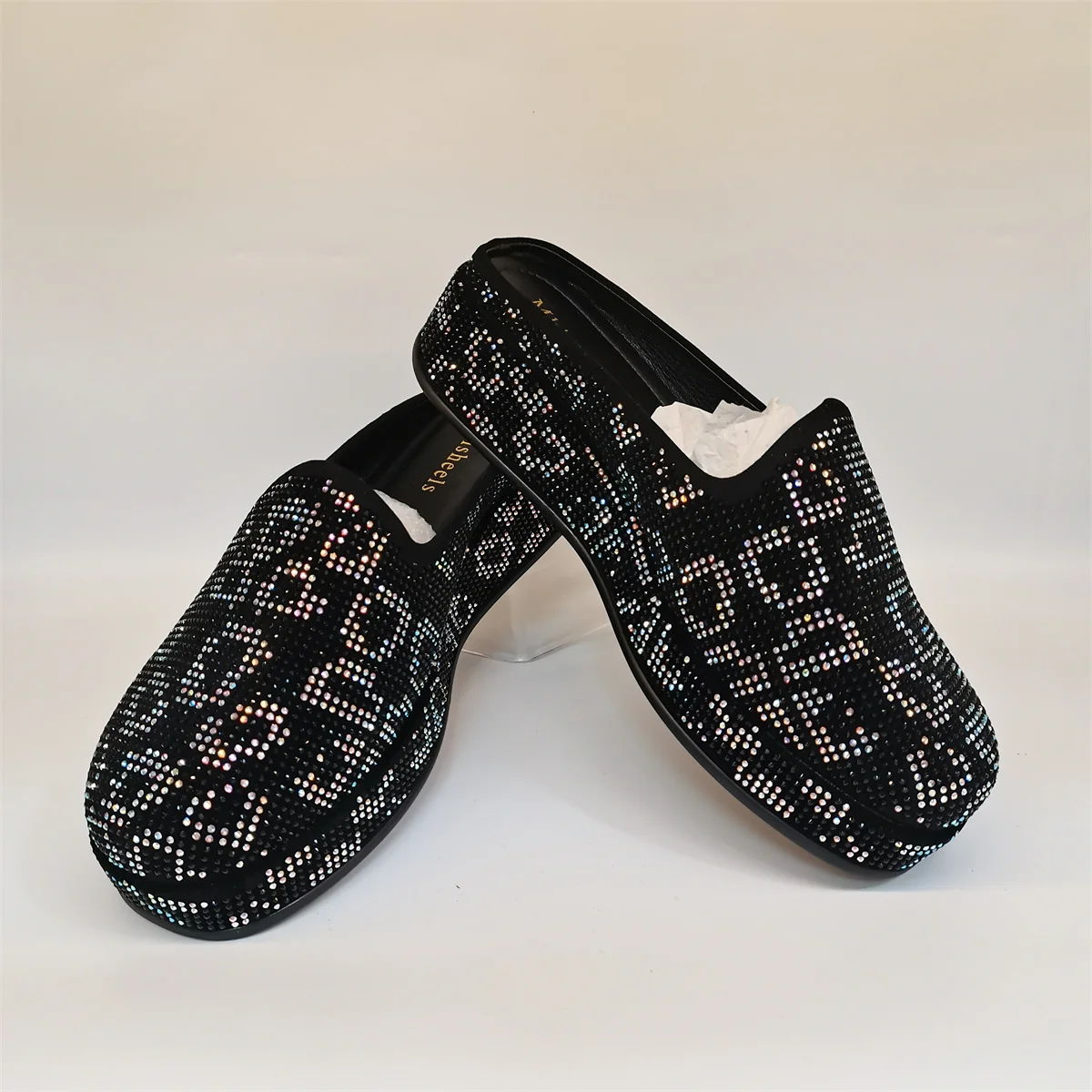 

Новейшие модные женские слипперы со стразами 2024, удобные женские туфли-лодочки, уличная повседневная обувь, обувь для вечеринок F5-413-1