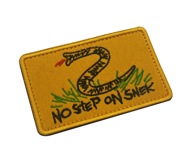 No Step on Snek Don\'t Step on Snakes Embroidered Fabric Patch Hook and Ring Iron Patches for Clothing Sewing Embroidery Military