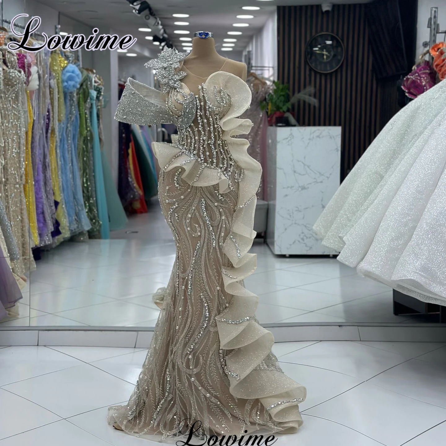 

Новые элегантные платья знаменитостей цвета шампанского Русалка с прозрачным вырезом Специальные платья знаменитостей Дизайнерские вечерние платья Vestidos De Gala