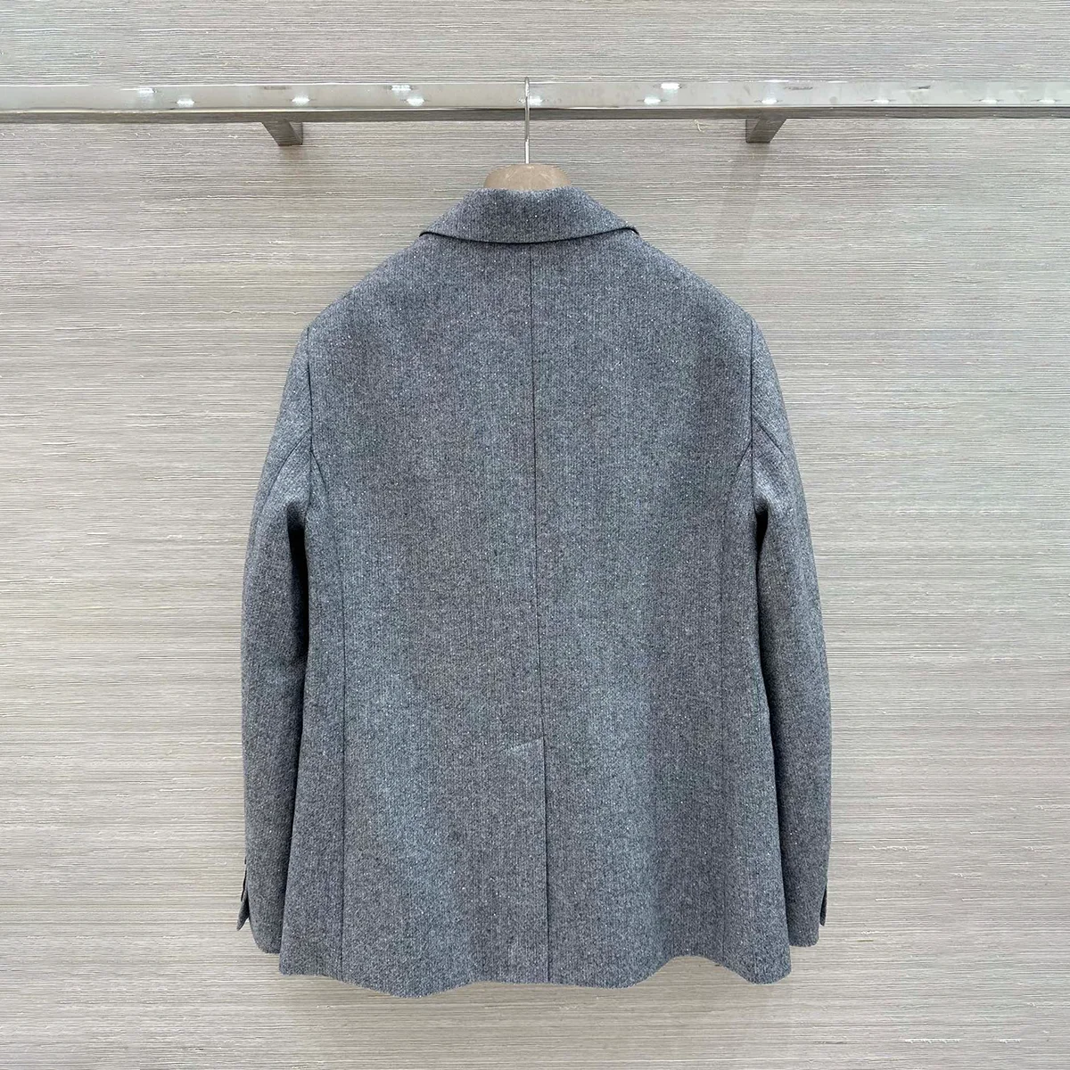 2026 high-quality women's double breasted loose commuter suit top--hb807
