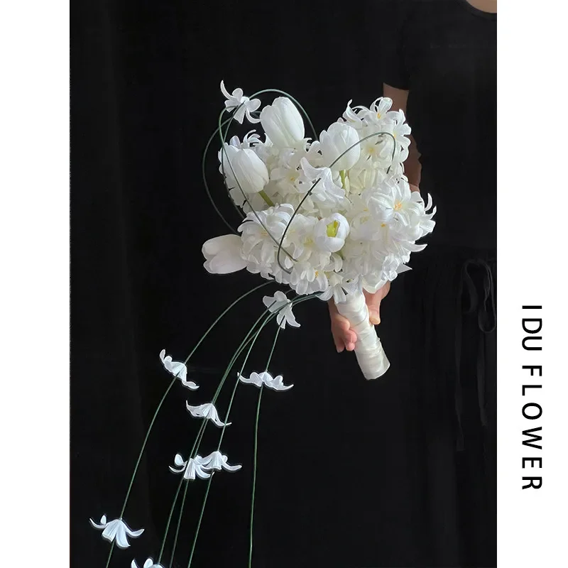High-end Korean style fresh forest waterfall bouquet simulated fake bouquet outdoor bridal wedding photography props