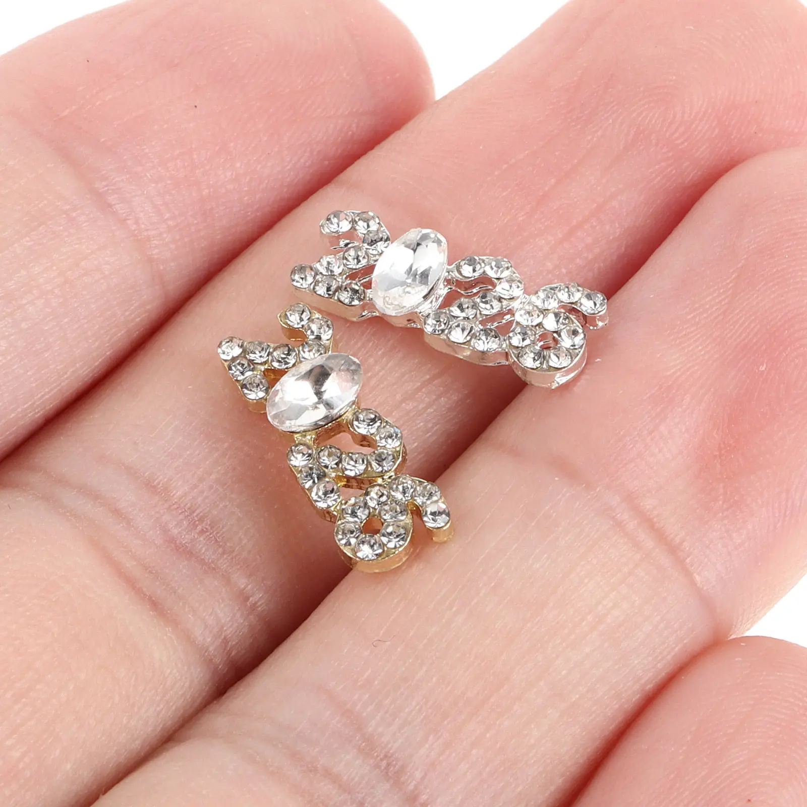 

20pcs 2026 Art Charms Alloy Number Rhinestones Silver Irregular Nail Gems Crystal Decorations For Manicure Nail Jewelry Set