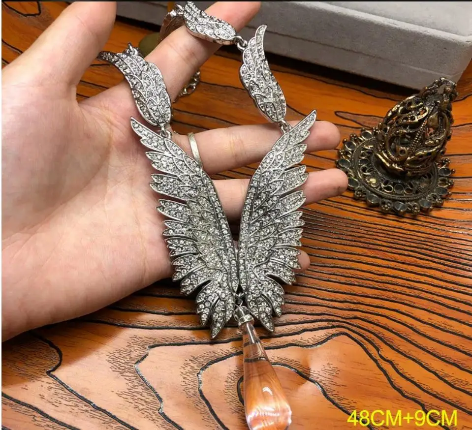 luxurious statement wing pendant brooch stud earrings ear stud necklace platinum pin coat  corsage jewelry