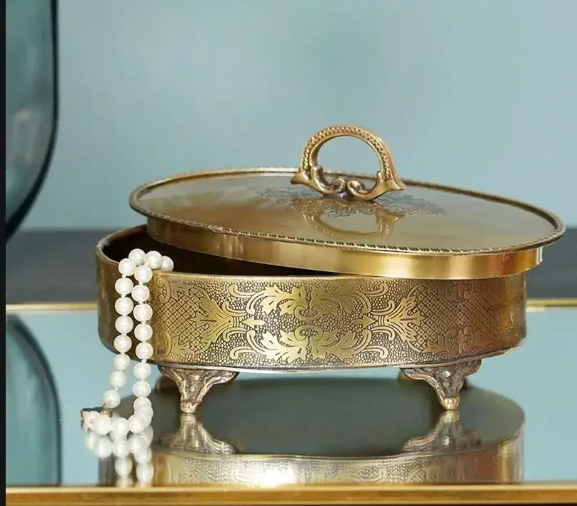 

European Retro Oval Jewelry Box Home Living Room Metal Storage Box Ornaments Ring Earrings Necklace Jewelry Storage Container