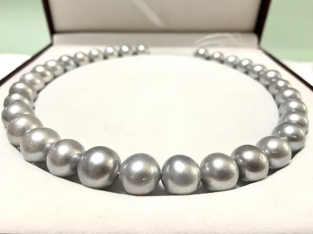 

Gray Nearly round 13-15mm Pearl Necklace 888AA
