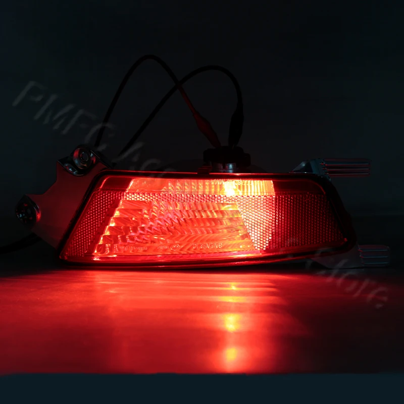 Rear Bumper Brake Light Reflector Fog Lamp Stop Lamp With Bulb For Land Rover Range Evoque 2011 2012-2018 LR025149-B RRL962-AM-L