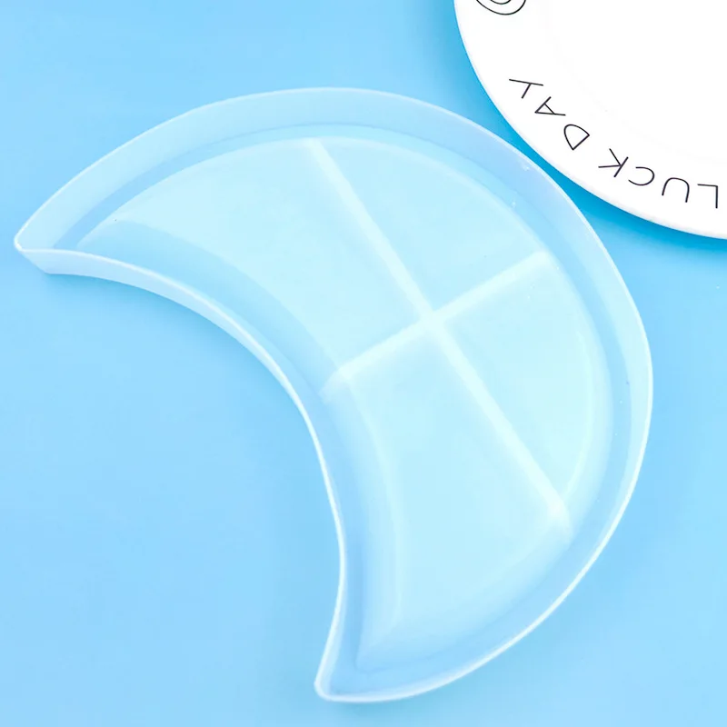 Single Moon Tray Coaster, Silicone Hand-made Table Setting Mold XG1278