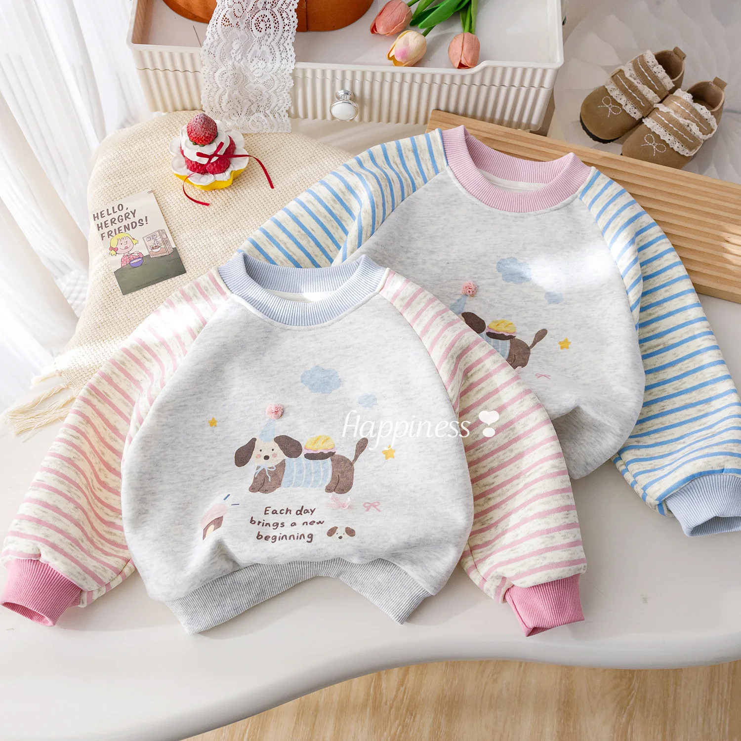 

Girls Sweatshirts Autumn Winter 2025 Children Thick Velvet Tops T-shirts For Baby Girl Cotton Clothes Kids Warm Cute Outerwear 4