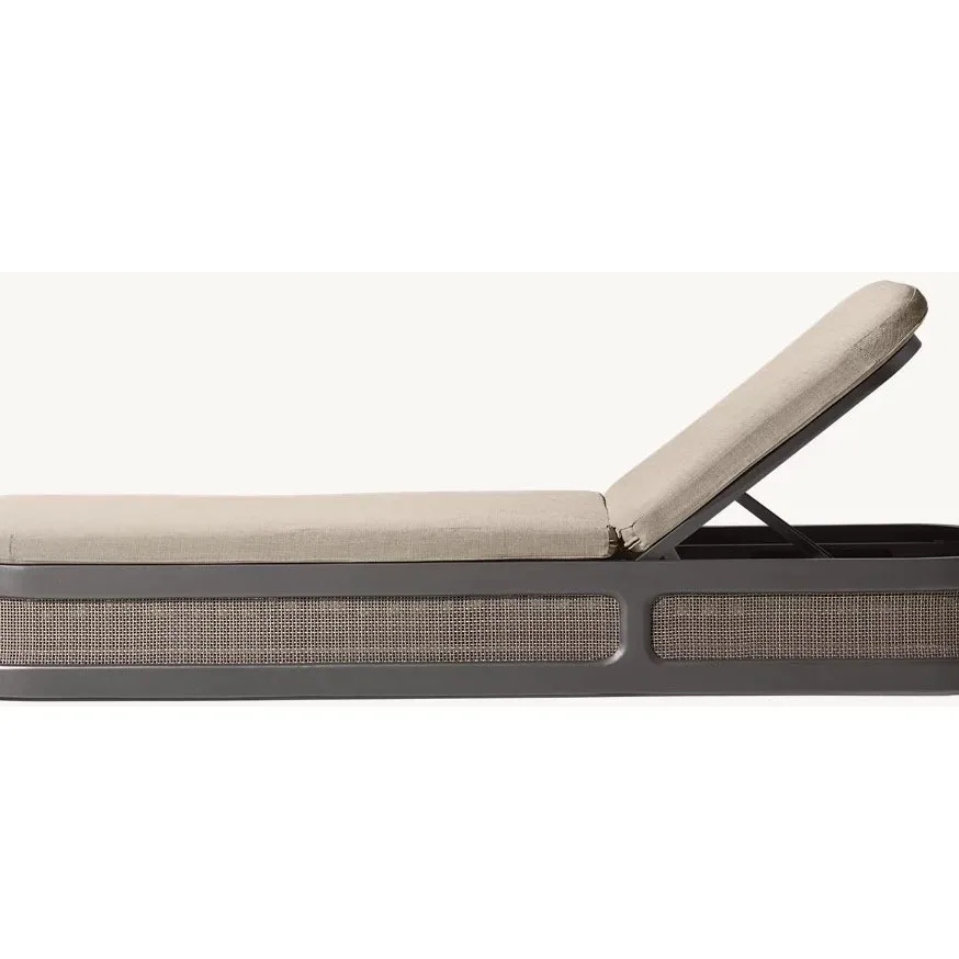 كراسي الاستلقاء في الهواء الطلق حمام سباحة كراسي الروطان كراسي الشاطئ الترفيهية شاطئ البحر فيلا المتسكعون فندق شرفة الترفيه مقاعد الروطان