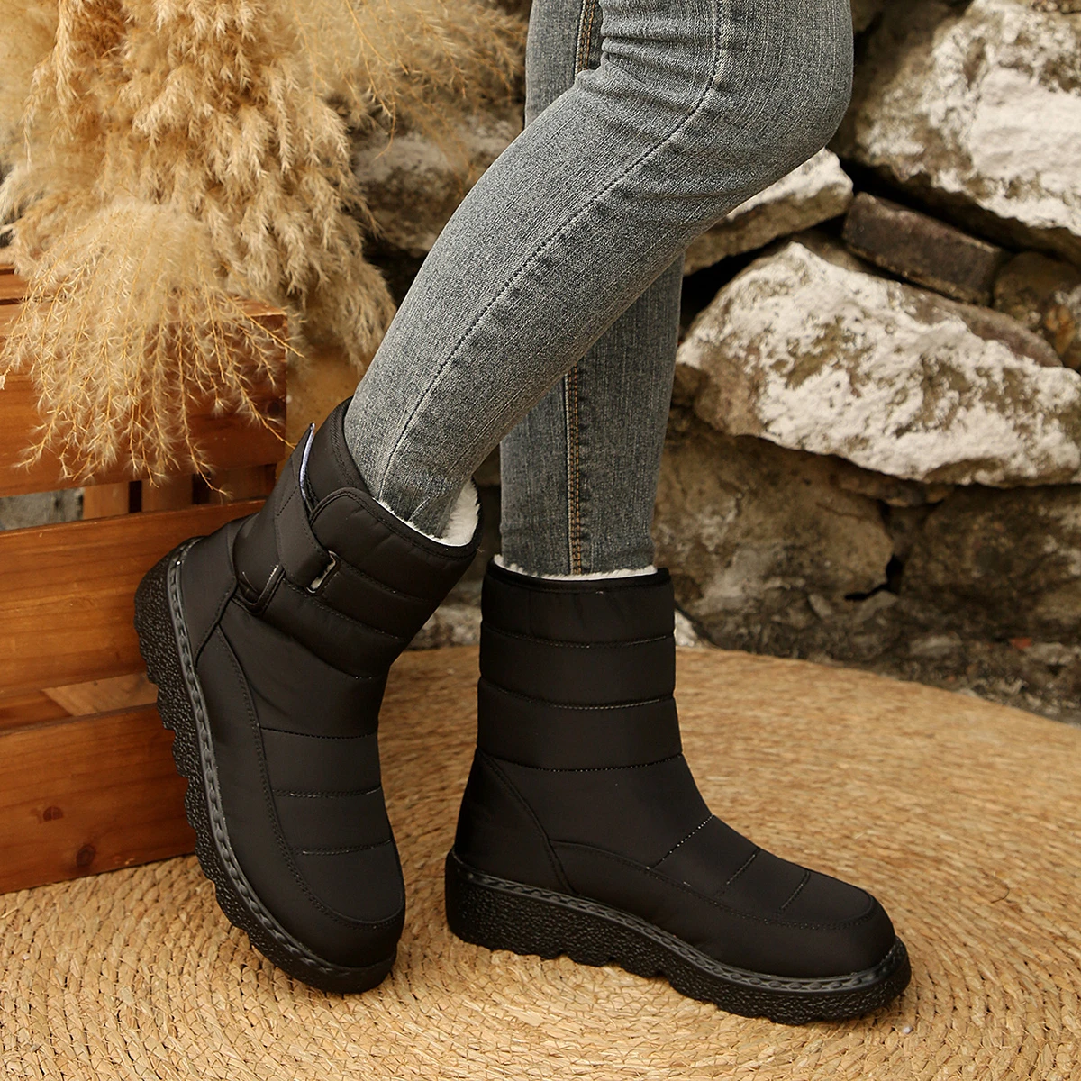Windproof Waterproof Platform Snow Boots Women Keep Warm Thick Plush Winter Shoes Woman Non Slip Cotton Ankle Boots Plus Size 44