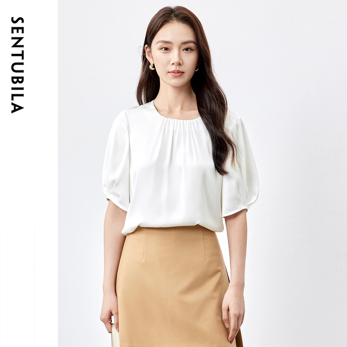 SENTUBILA Casual Loose Fit Women Blouse 2025 Summer Chiffon Folds Half Sleeve Round Neck Office Wear Elegant Shirt 152V57956