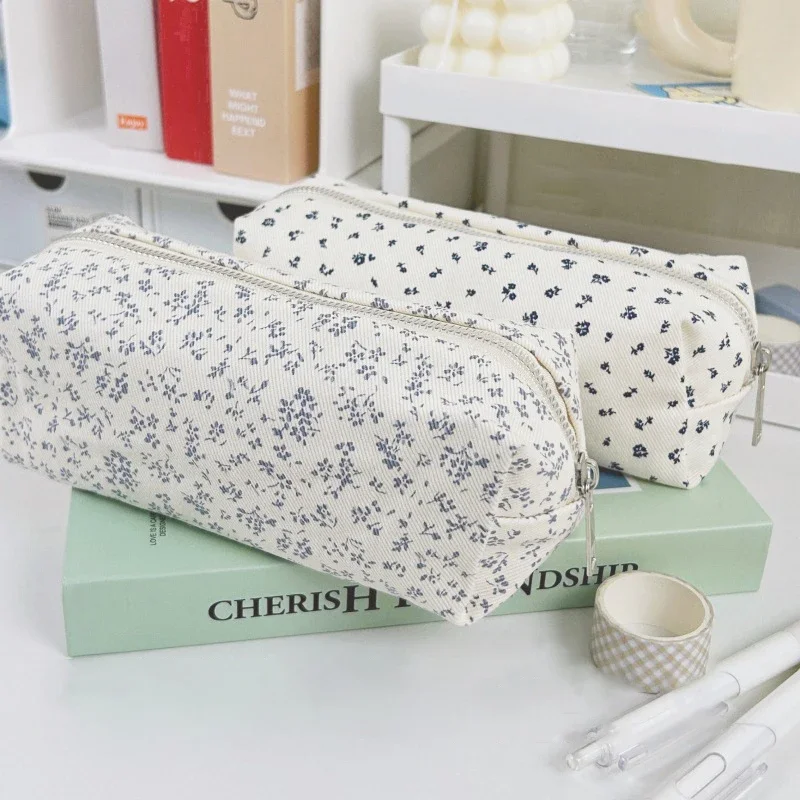 

1pc Small Fresh Floral Pen Bag Large Capacity Pencil Case Multifunctional Stationery Storage Bag Student School Organizer Supply