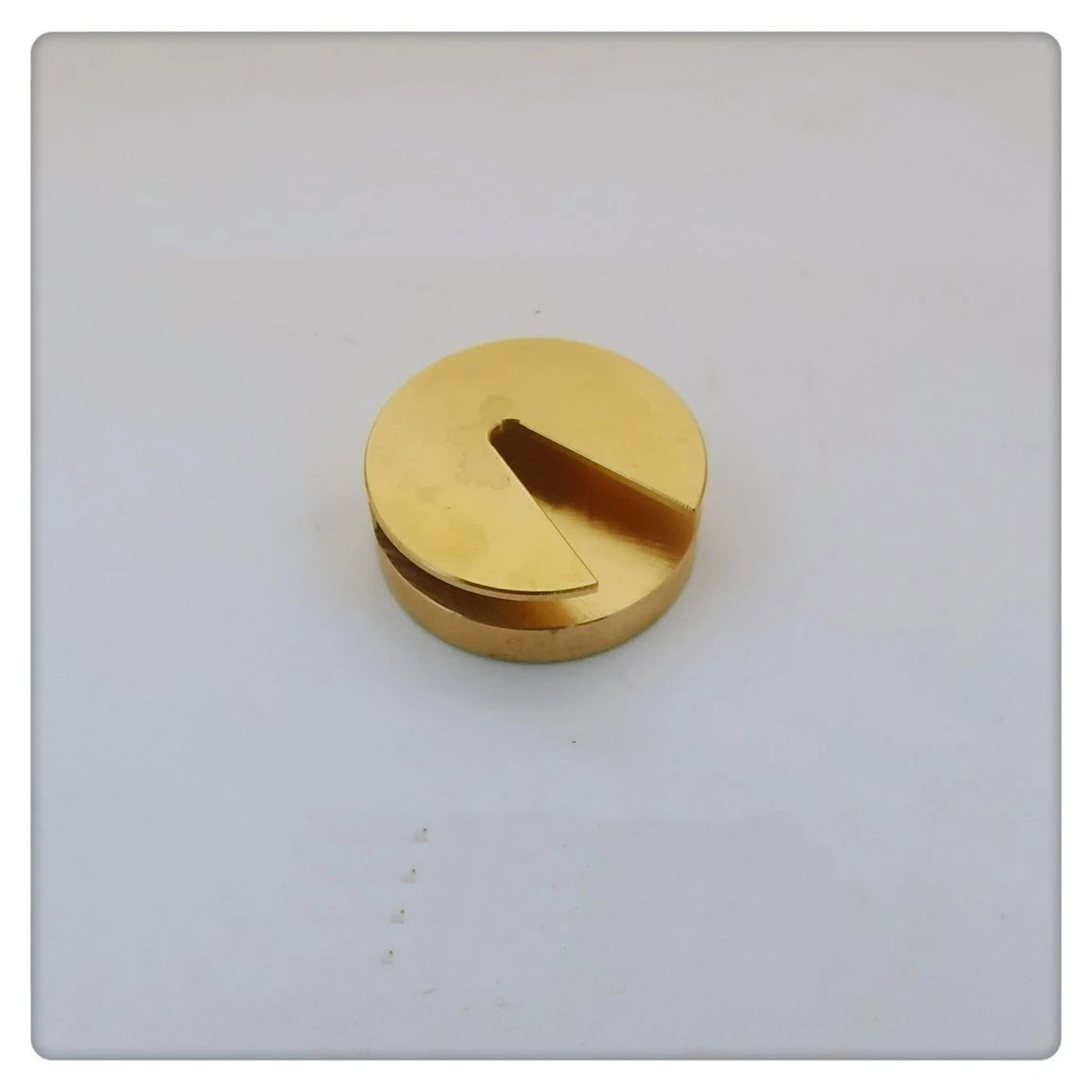 

Watch Brass Balance Wheel Bracket U-Shaped Balance Wheel Cleaning Base Watch Repair Accessories Professional Watchmakers Tools