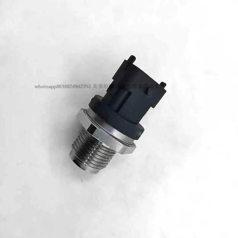 ملحقات الحفارة SY215-8 4M50 لمستشعر ضغط السكك الحديدية المشتركة ME229553 0281006086
