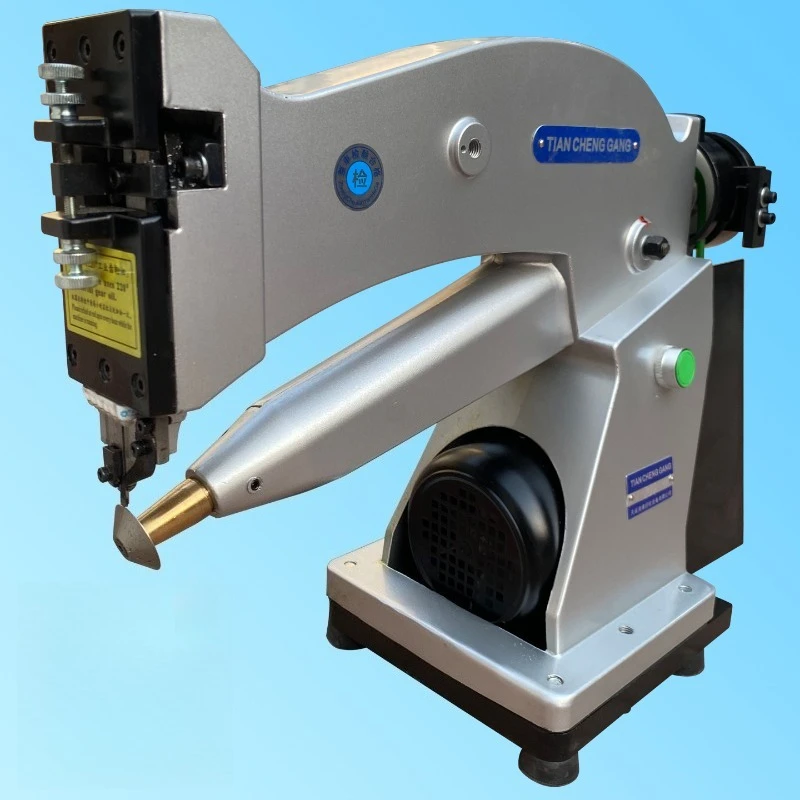 

202D машина для обрезки заусенцев подошвы, встроенный двигатель, встроенный нож для чаши, промышленная швейная машина