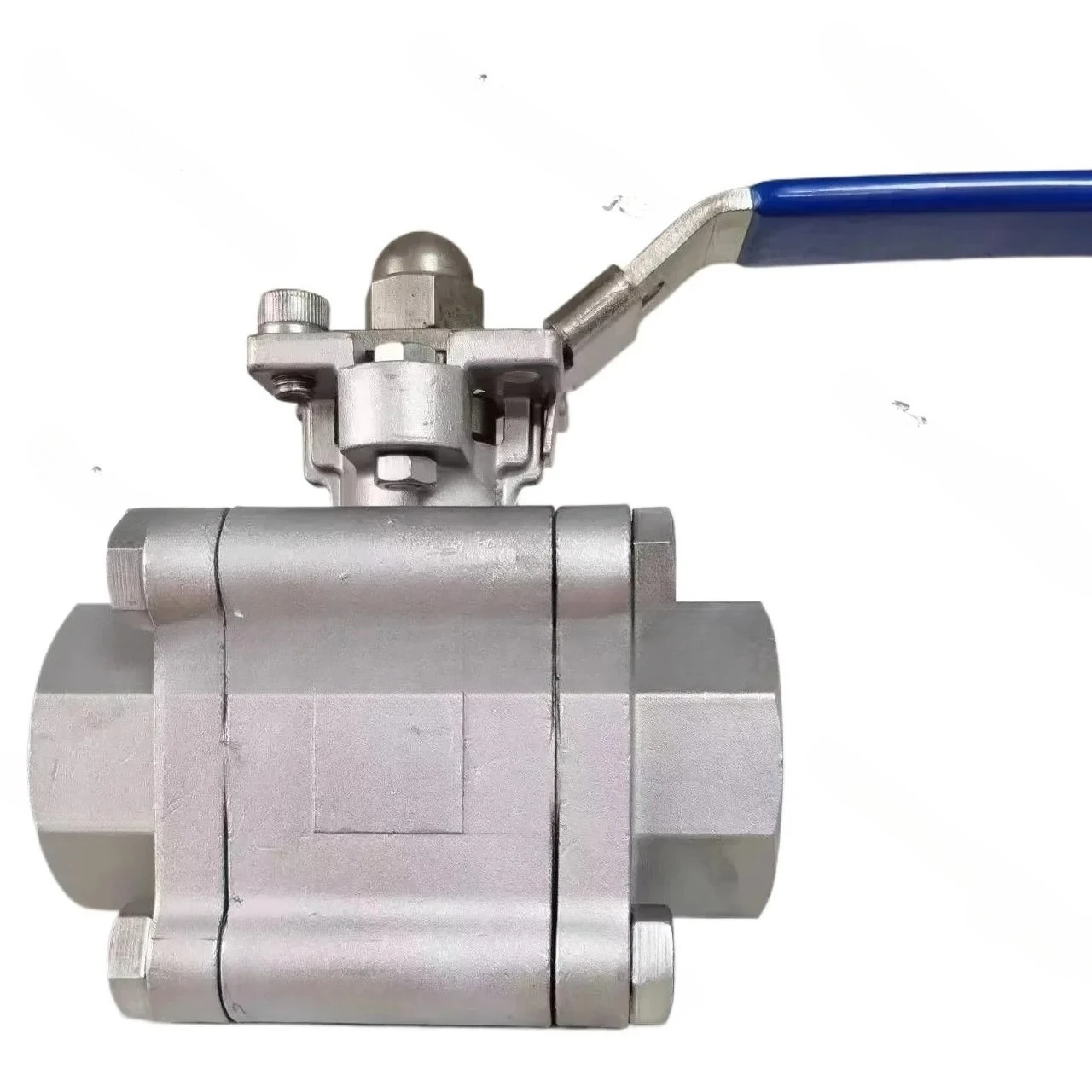 High-Pressure 2000WOG Stainless Steel Three-Piece Threaded Ball Valve for High-Temperature Steam