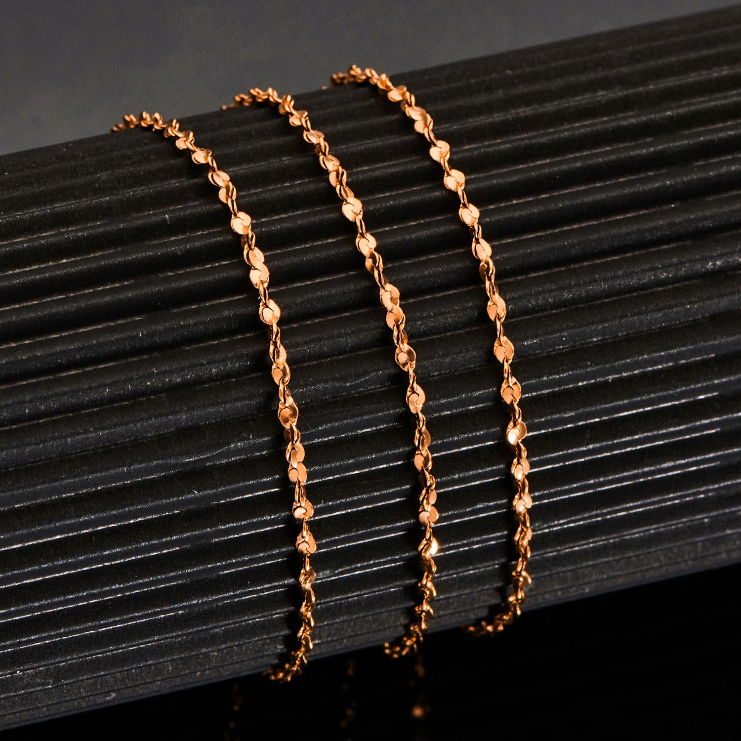 Luxuriöse Sternenkette in Roségoldfarbe, wasserdichte Edelstahlkette, Schmuck für Frauen – Detail 1