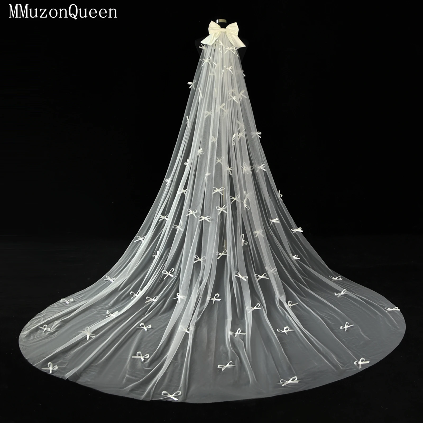 TOPQUEEN Elegant 3 M Long Tail Bow Decorated Bridal Veil Wedding Accessories Have Hair Comb Women's Wedding Dress Matching M161
