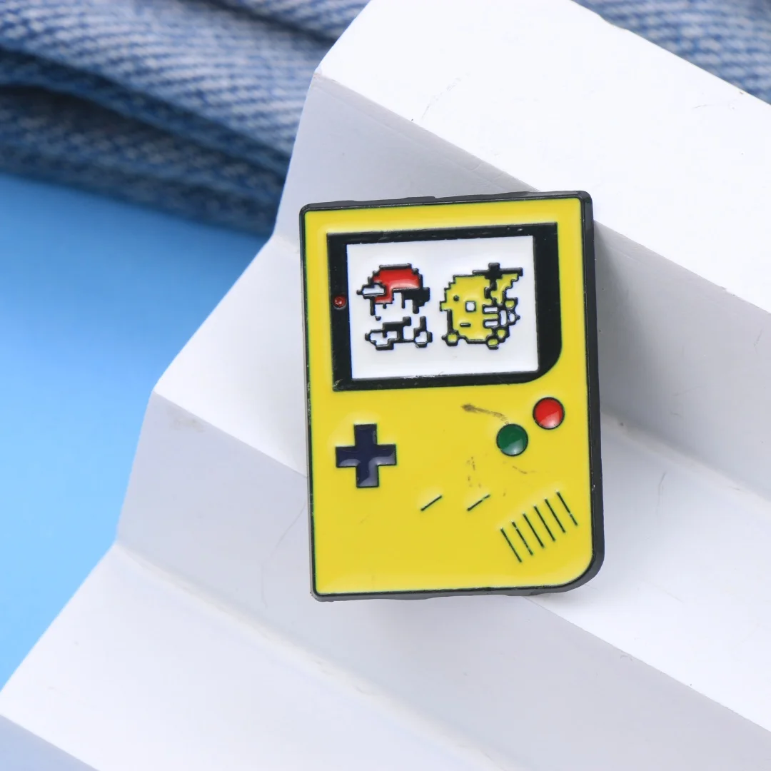 Retro Game Boy Enamel Lapel Pin Pixel Monster Game Console Metal Badge Backpack Clothes Decor Brooch Gamer Fan Gift