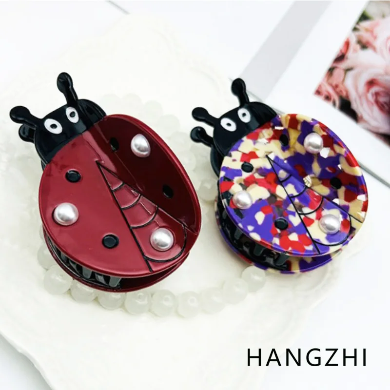 HANGZHI Red Beetle Grab Clip Faux Pearl Creative Animal Shark Clip Personalized Exaggerated Ladybug Hair Accessories for Women