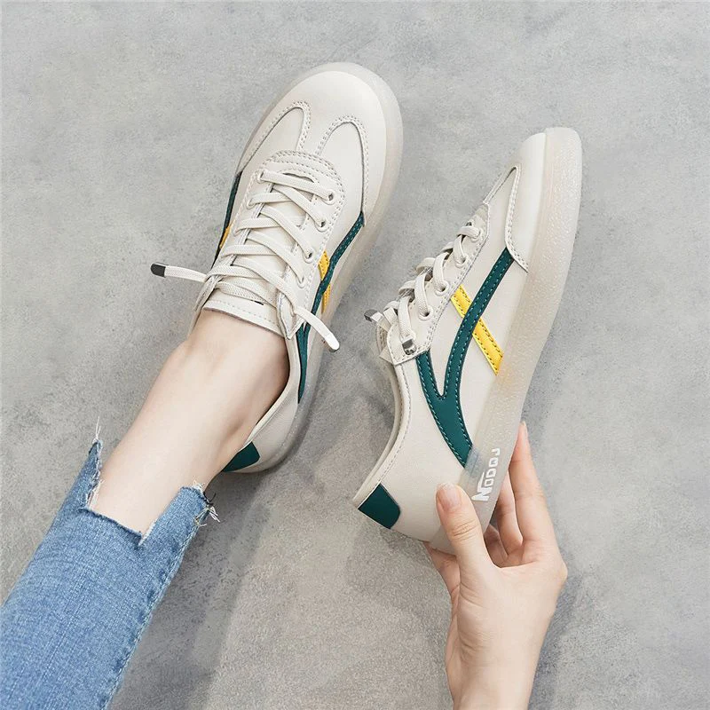 New Women Breathable Casual Lightweight Sneakers Lace-up Vulcanized Shoes Ladies Soft Sole Wear-Resistant Sneakers Female Shoes