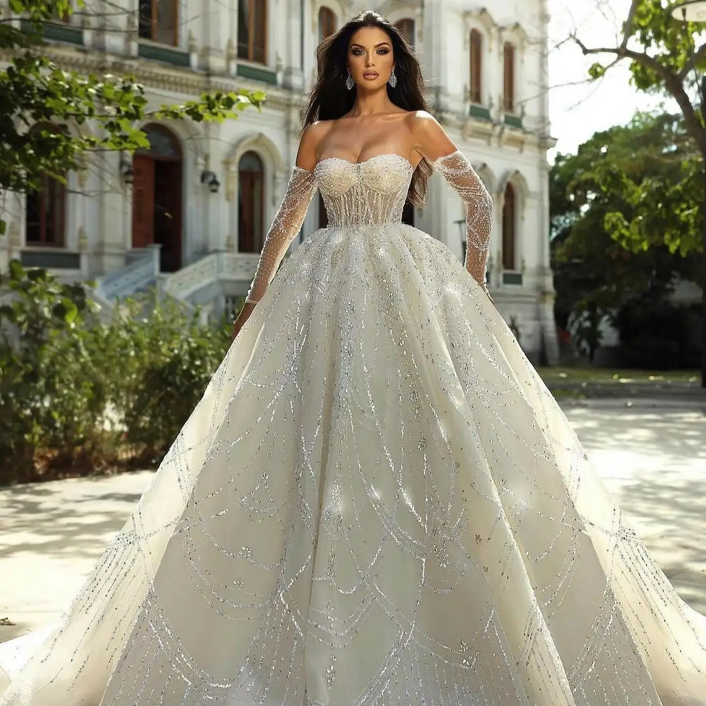 

Модное бальное платье Свадебные платья Стразы Бисероплетение Кружева Милое свадебное платье с скользящим шлейфом Vestido De Noiva по индивидуальному заказу