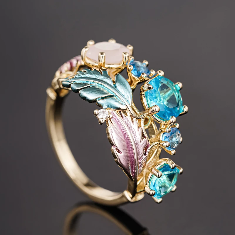 Huitan Artistic Feather Rings for Women Graceful Temperament Finger Accessories for Party Female Delicate Grand Gorgeous Jewelry