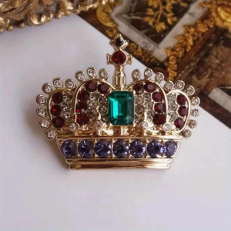 Women Men Palace Style Crown Crystal Badges Pins Unisex Middle Design Exquisite Vitnage Tiara Party Brooches Jewelry