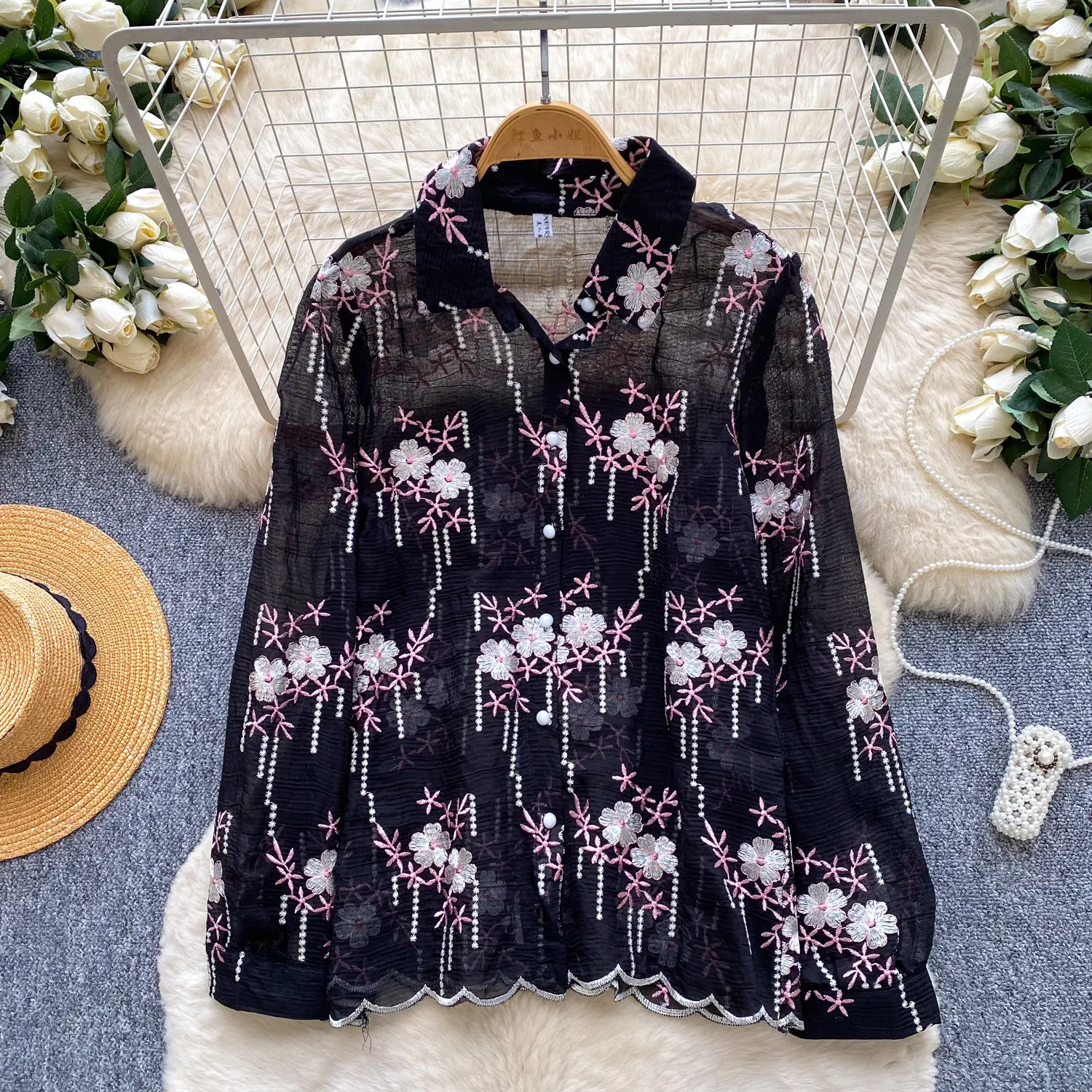 

Korean Style Floral Embroidery Long Sleeve Shirt Women Spring Autumn Loose Cardigan Commute Office Lady Blouse Female Top BL477