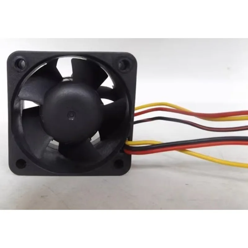 UNITEDPRO D4028E12B-13 DC 12V 0.35A 3-wire 40x40x28mm Server Cooling Fan