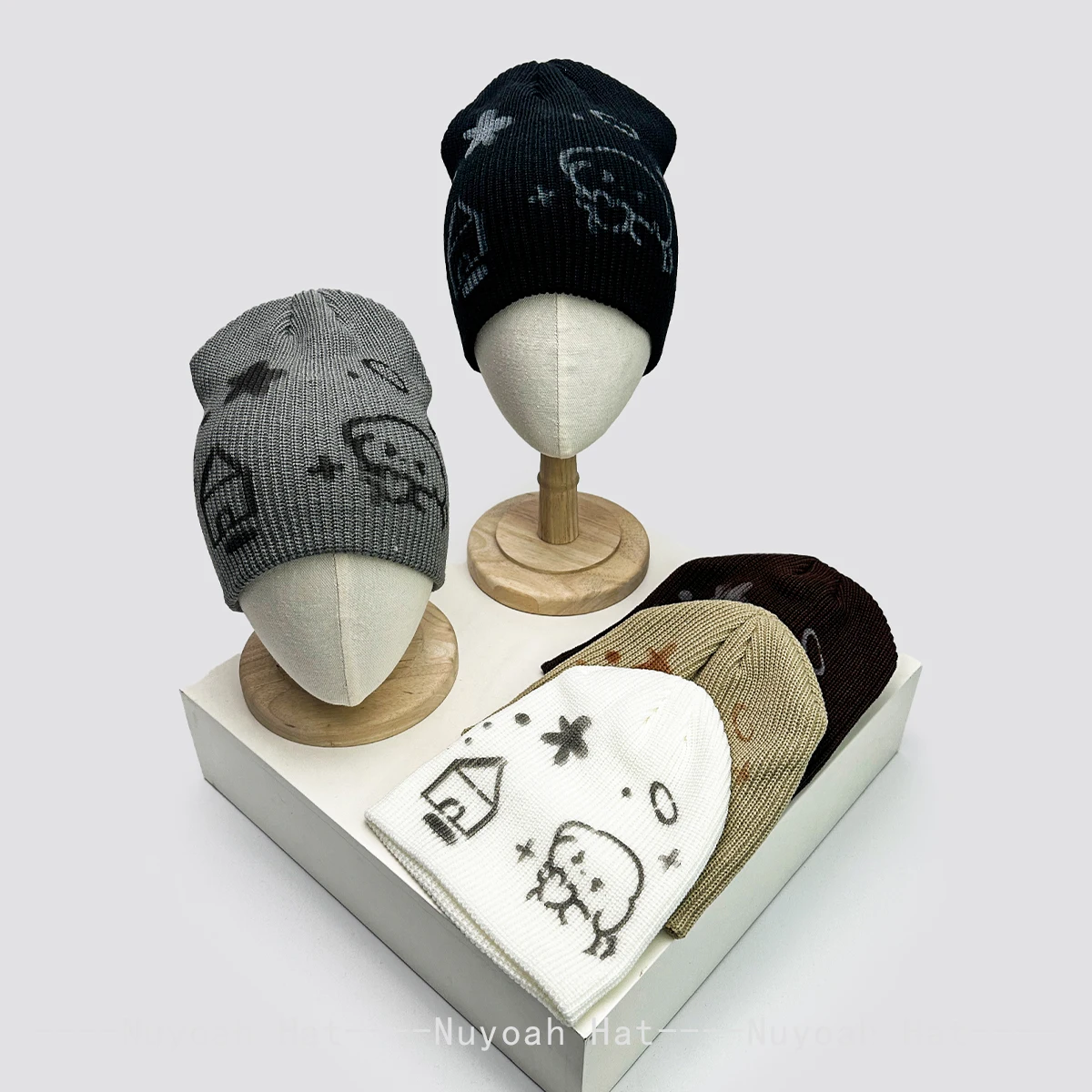 

New Men Women Cartoon Jacquard Dog House Knitted Hats Warm Cute Fashion Casual Beanies Little Fresh Versatile Outdoor Personal