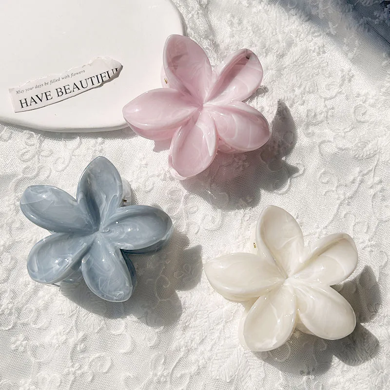 Women Elegant Irregular Flower Hair Clips Summer Fashion Shark Hairpins Barrettes For Girls Beach Ponytail Clip Hair Accessories image 3