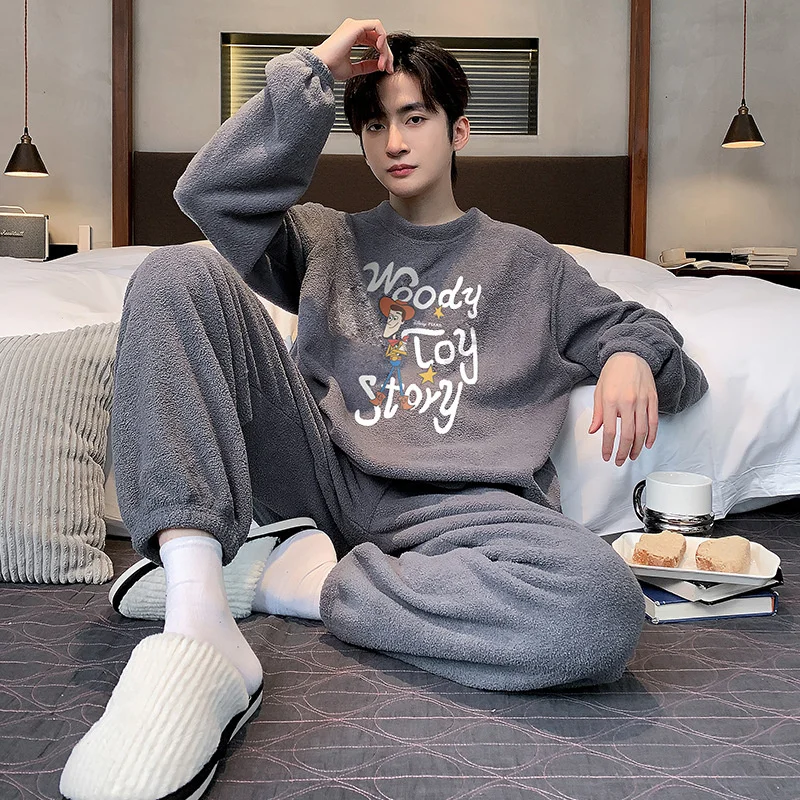 Simple Thickened Round Neck Coral Fleece Pajama Set Men Winter Pajamas Flannel Loose Version Pullover Nightgown