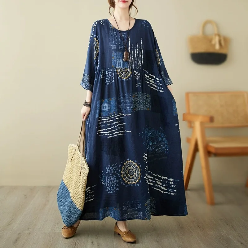 

Loose cotton and linen retro art vacation style slimming long-sleeved dress