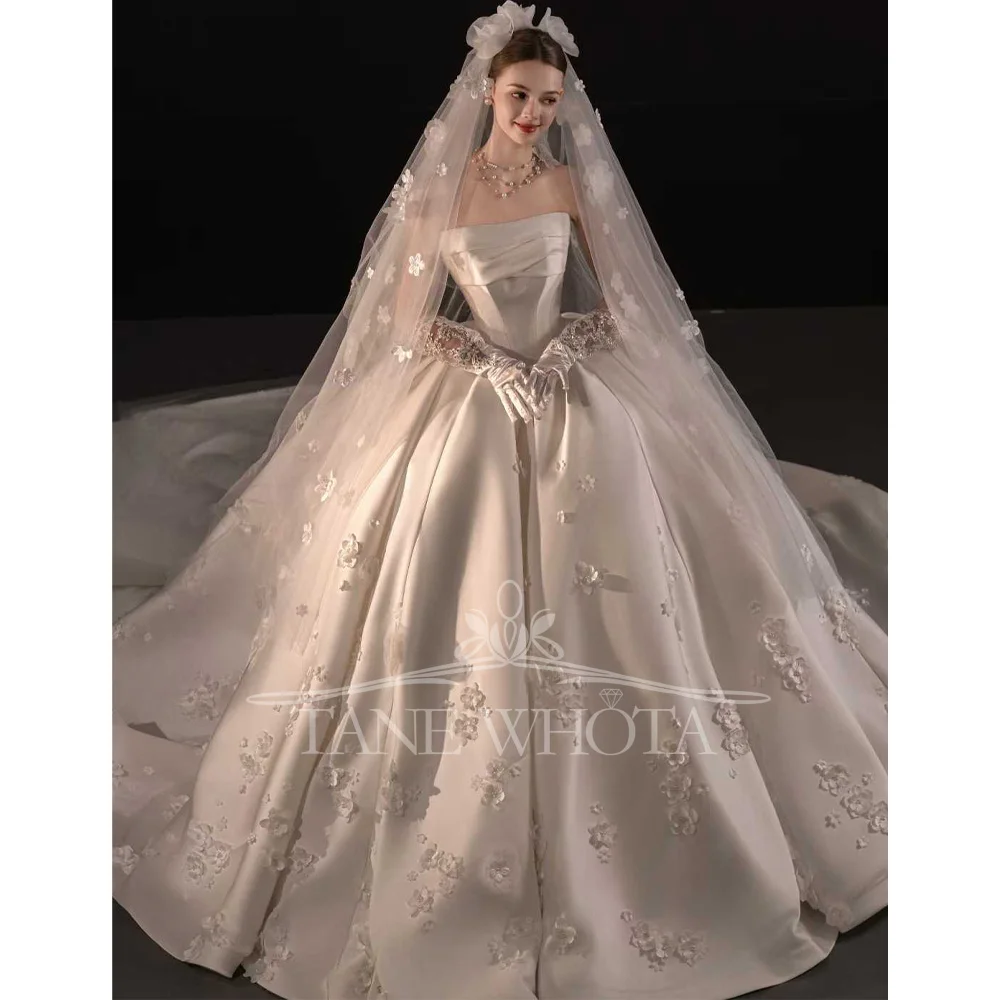 

Strapless Sleeveless Wedding Dress Appliques Ball Gown Customizable Vestidos De Boda