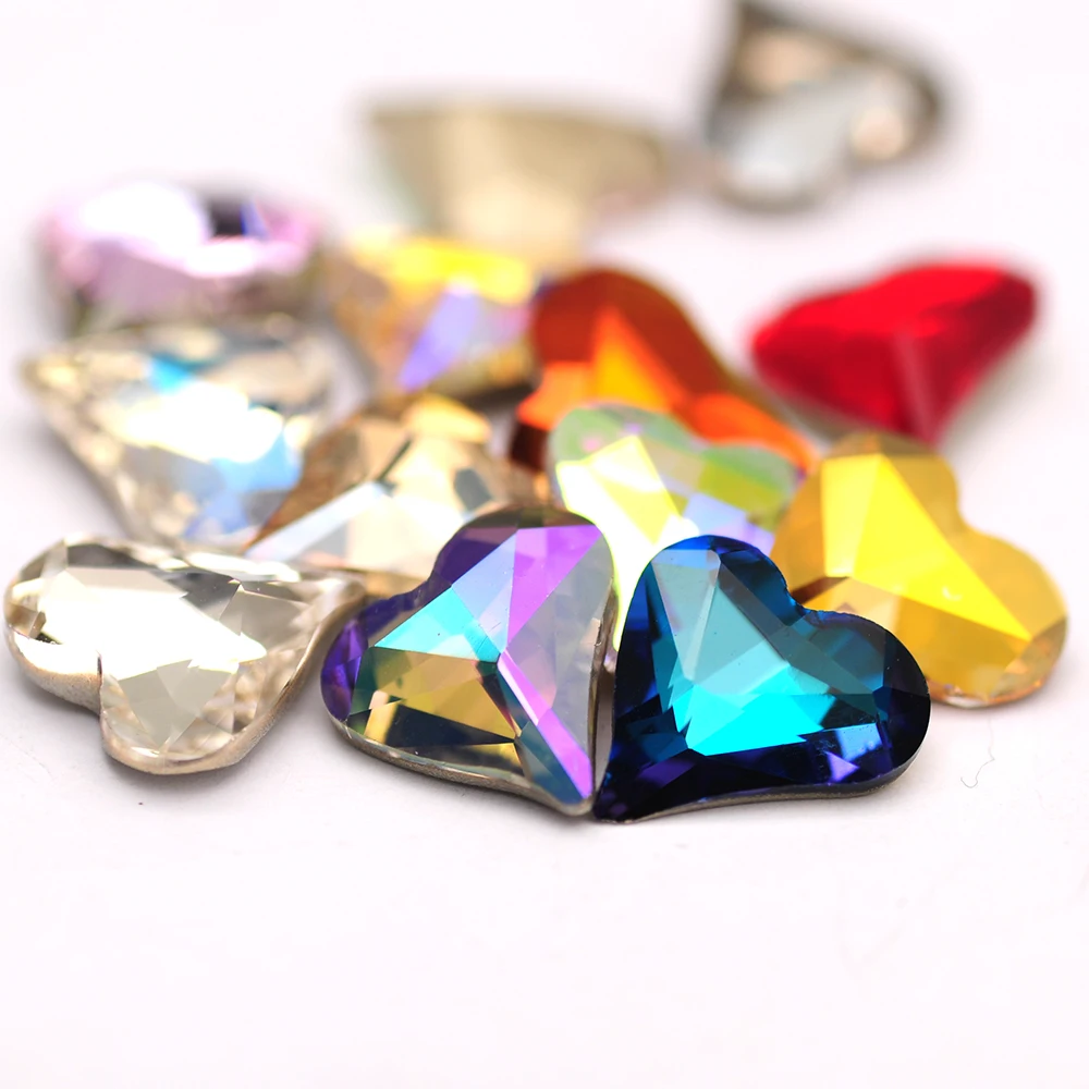 8x9mm12x13mm Sweet Heart Glitter Rhinestones สีเล็บอุปกรณ์เสริม 3D เครื่องประดับทําลูกปัด DIY เล็บอัญมณี