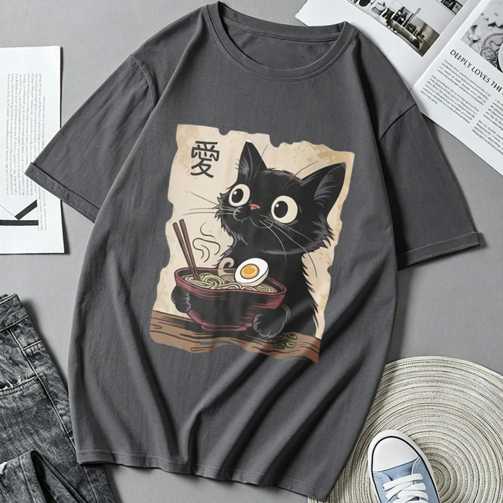 Japanese Vintage Black Cat Eating Ramen T Shirt Men Women Cute Cat with Noodle Bowl Graphic Tee Casual Short Sleeve Tops Retro
