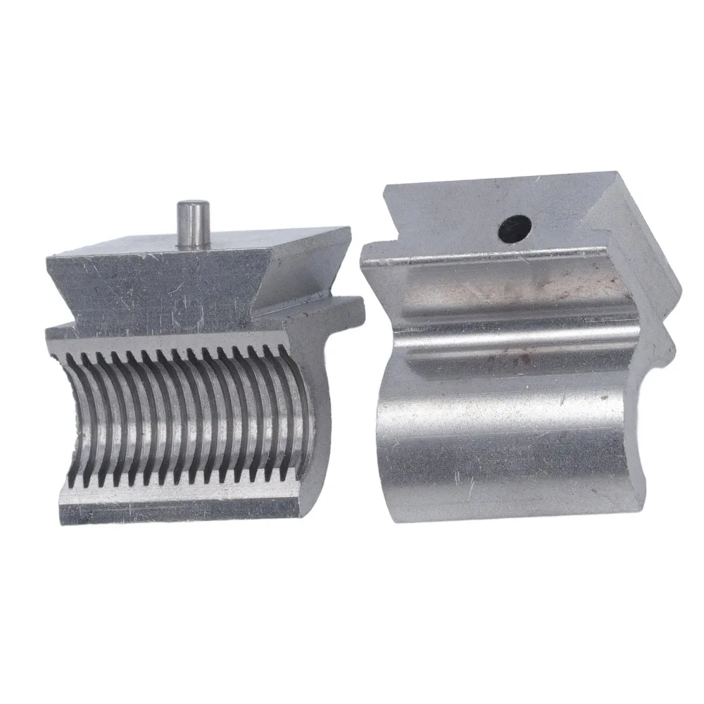 2pcs 2.0mm Pitch Lathe Metric Half Nut Tr16x2.0mm Thread 16mm Diameter Feed Screw Nut Powder Metallurgy Threaded Feed Screw Nut