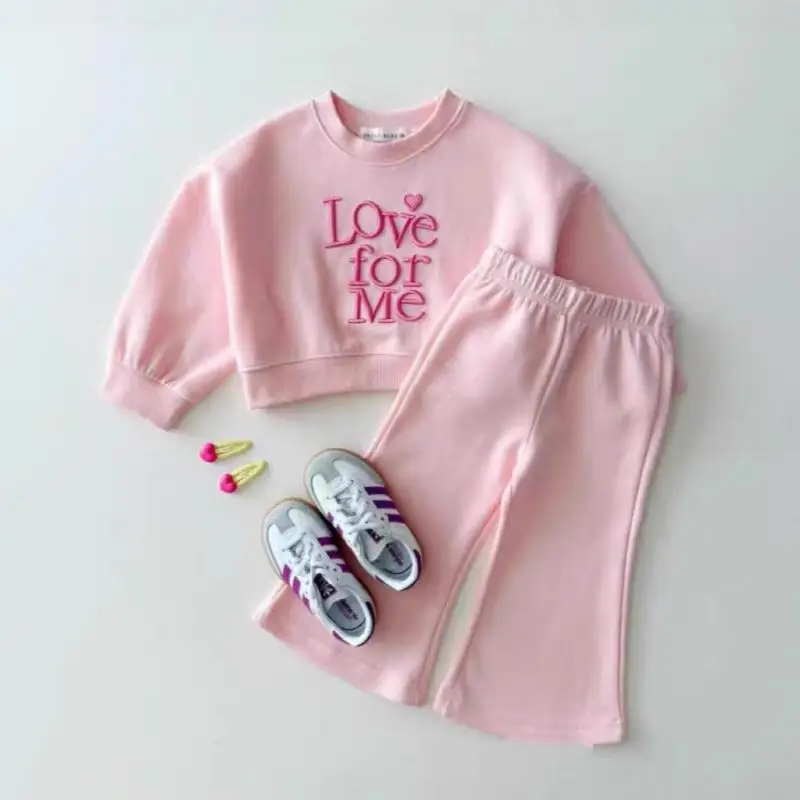 

2025 Autumn New Baby Long Sleeve Clothes Set Girls Letter Embroidery Sweatshirt + Flared Trousers 2pcs Suit Kids Casual Outfits