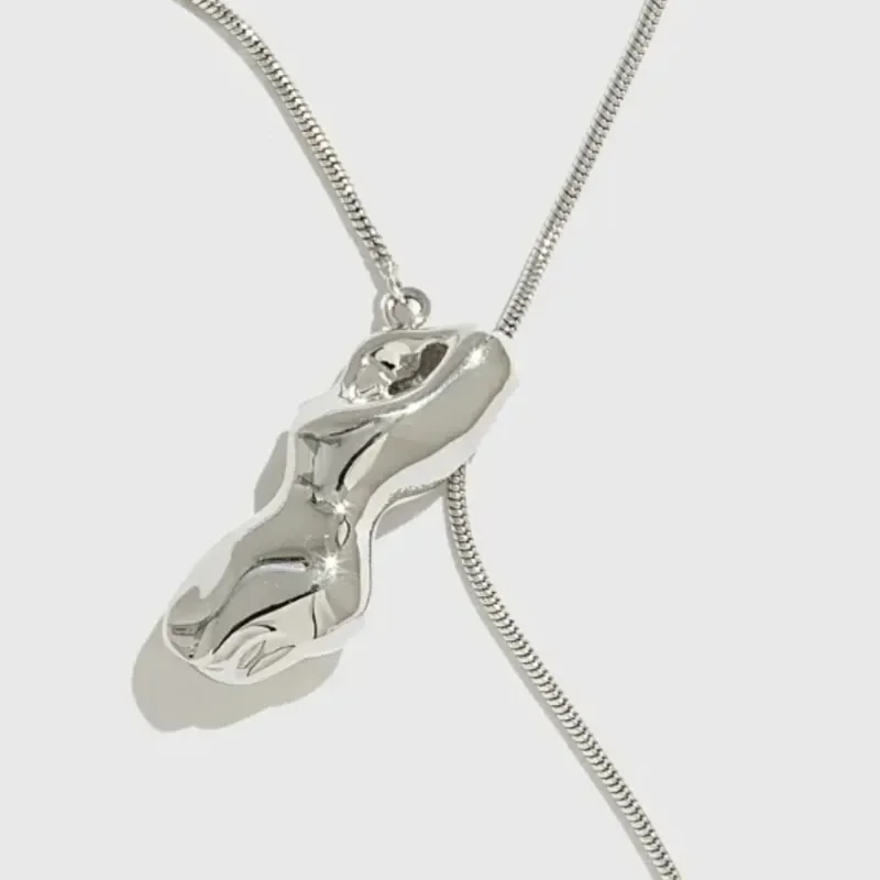 Minimalist three-dimensional art Versatile atmosphere Clavicle chain Irregular temperament Premium adjustable necklace
