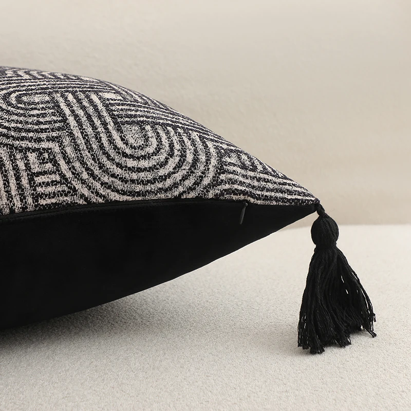 Geometric Tassel Cushion Cover Living Room Sofa Decorative Pillowcase Jacquard Soft Home Decor Retro Boho Style Funda Cojin