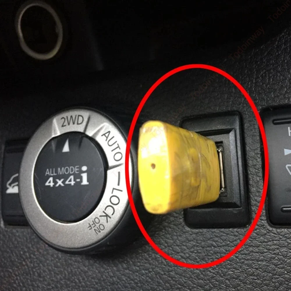 Car Charger Switch For Mitsubishi ASX 2013 Lancer Outlander Pajero Eclipse Line Extension Lead USB Charge Data Transfer Cable