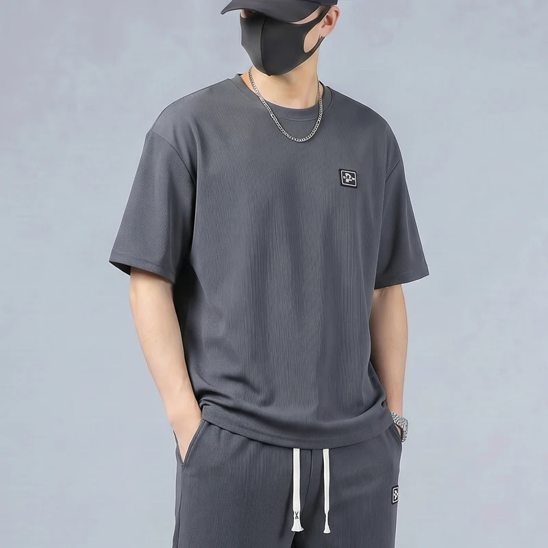  Men's Ice Silk Quick Dry T-shirt Casual Loose Fit Short Sleeve T Shirt Men Summer Streetwear Embroidered Basic Tee 