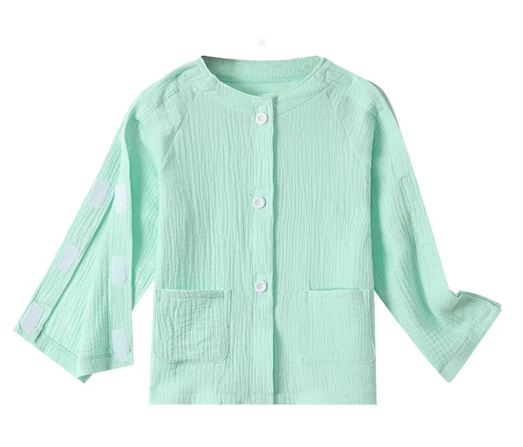 pijama-infantil-de-algodao-com-abertura-total-para-pacientes-com-fraturas-–-roupa-hospitalar-primavera-verao