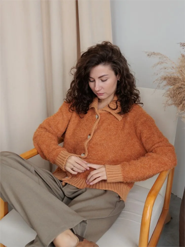 

Elegant Chic Knitted Sweater Women 2025 New Fashion Casual Single-Breasted Female Long Sleeve Cardigan Top Soft Cashmere Outwear