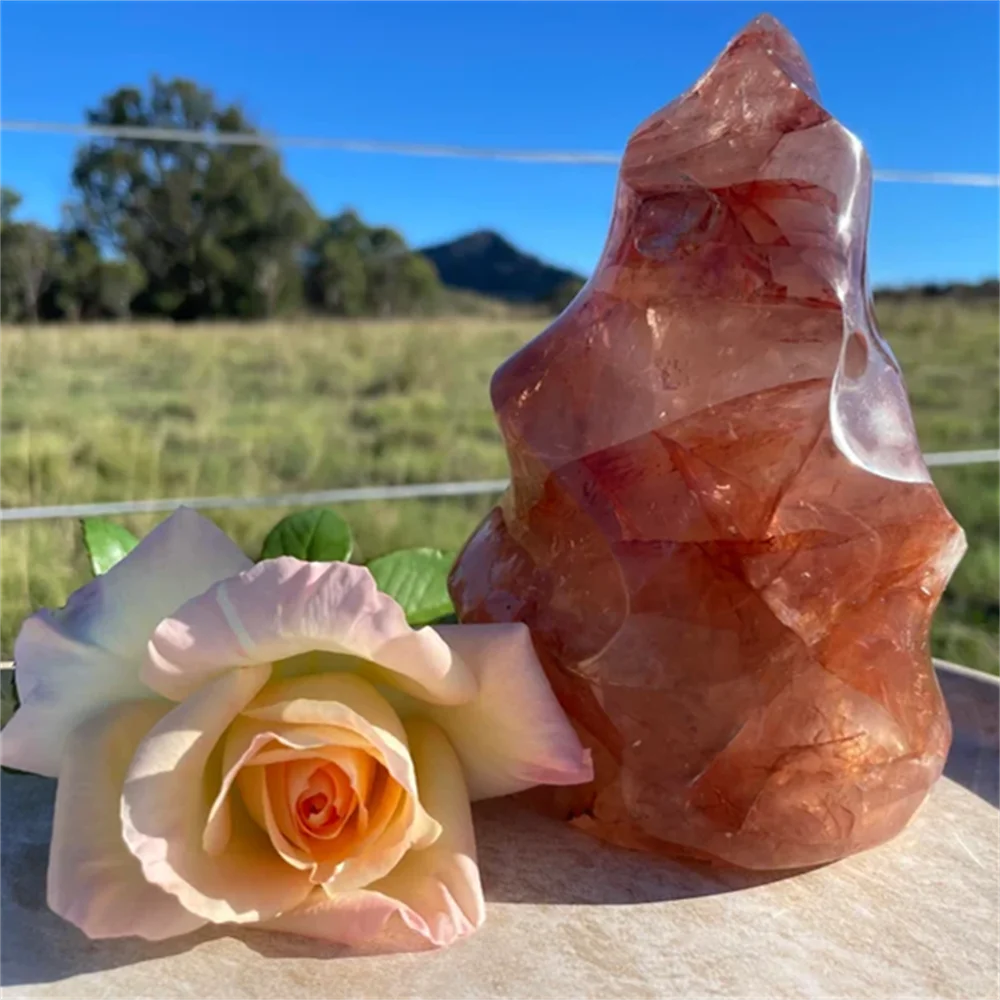 1pc beautiful Red fire quartz Crystal Torch - Hexagonal Crystal Decor with Vibrant Inclusions, Perfect for Home Décor