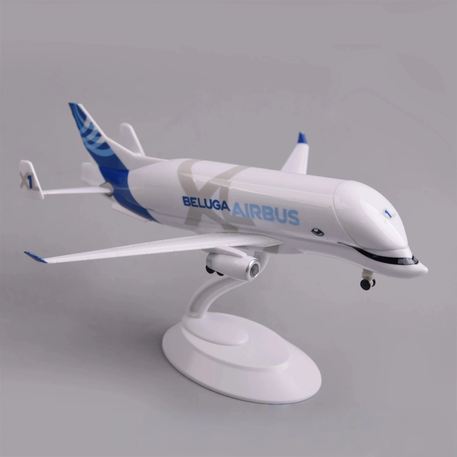 20cm A330 Beluga Super Transport Aircraft Plastic Model Plane Kit Openable Nose Door with Stand For Adult Plane Aviation Gift