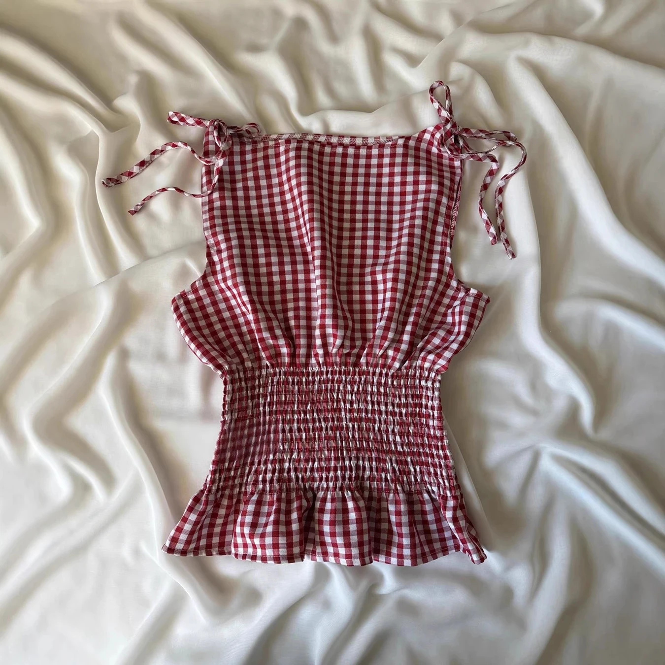 Summer new sleeveless vest spicy girl red and white checkered lace up waist ruffle edge top