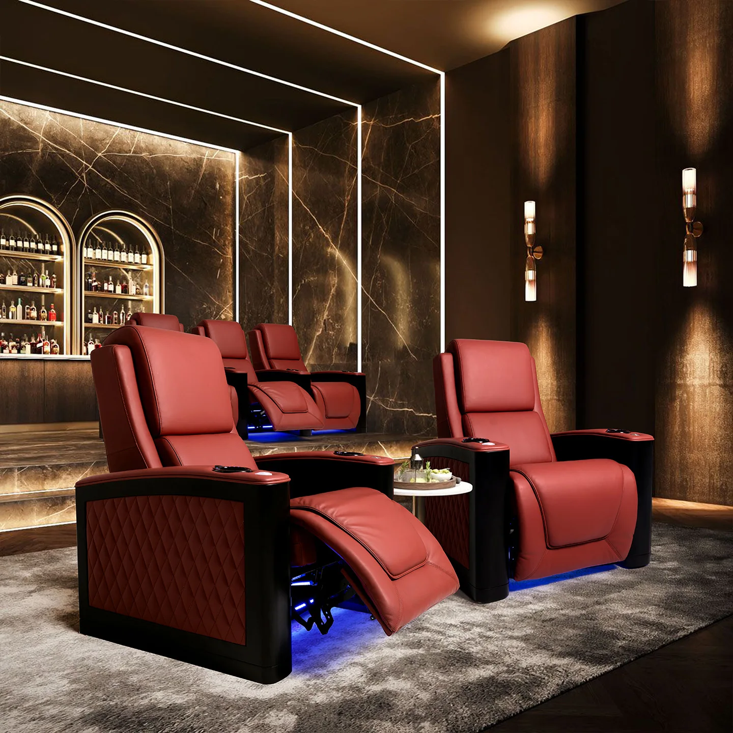 غرفة الصوت والفيديو للسينما، والأريكة الكهربائية، والسينما الجلدية لثلاثة أشخاص، وقاعة الأفلام والتلفزيون